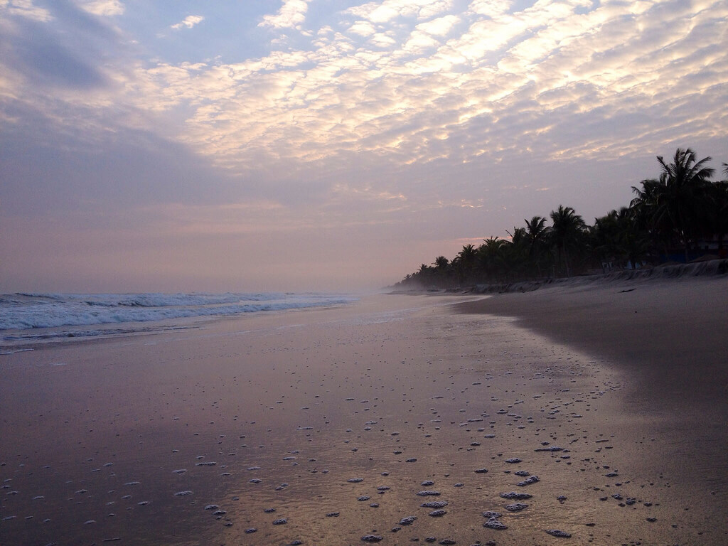 Assinie :  Assinie :