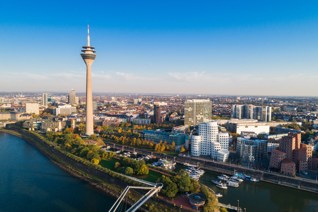Düsseldorf : Düsseldorf :