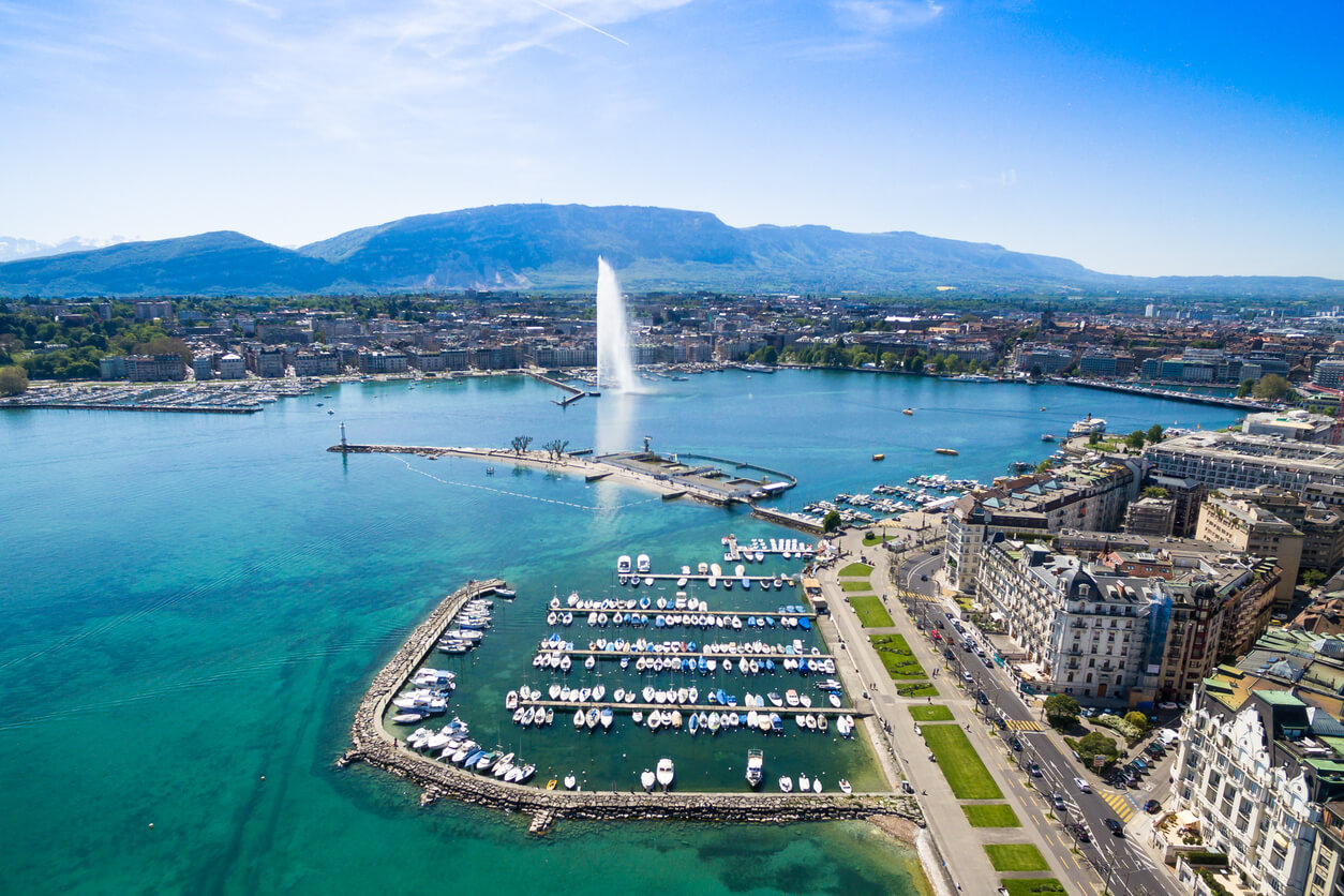 Ginebra : Vue aérienne sur le lac Léman, Genève