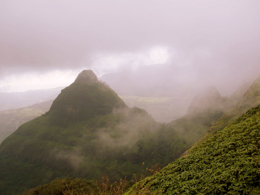 Lonavla (Lonavala) : 