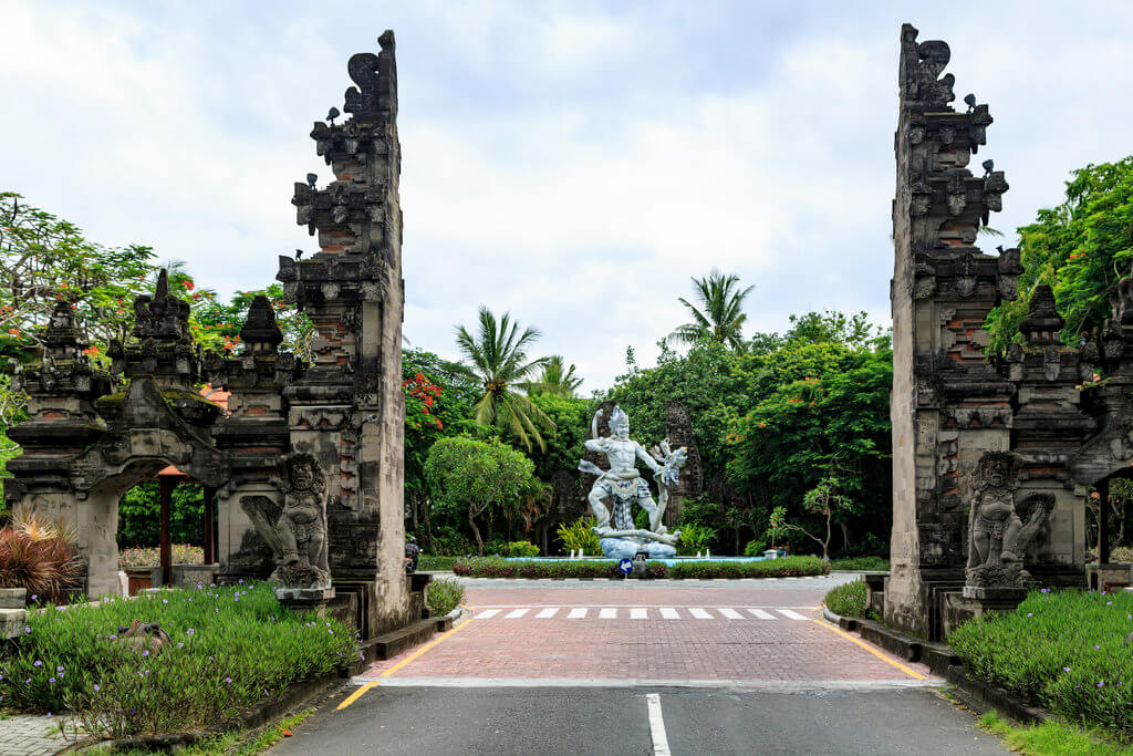 Nusa Dua : Nusa Dua :