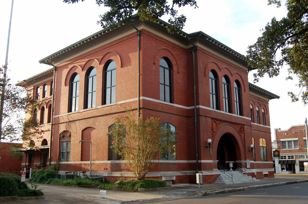 Opelousas : Opelousas :