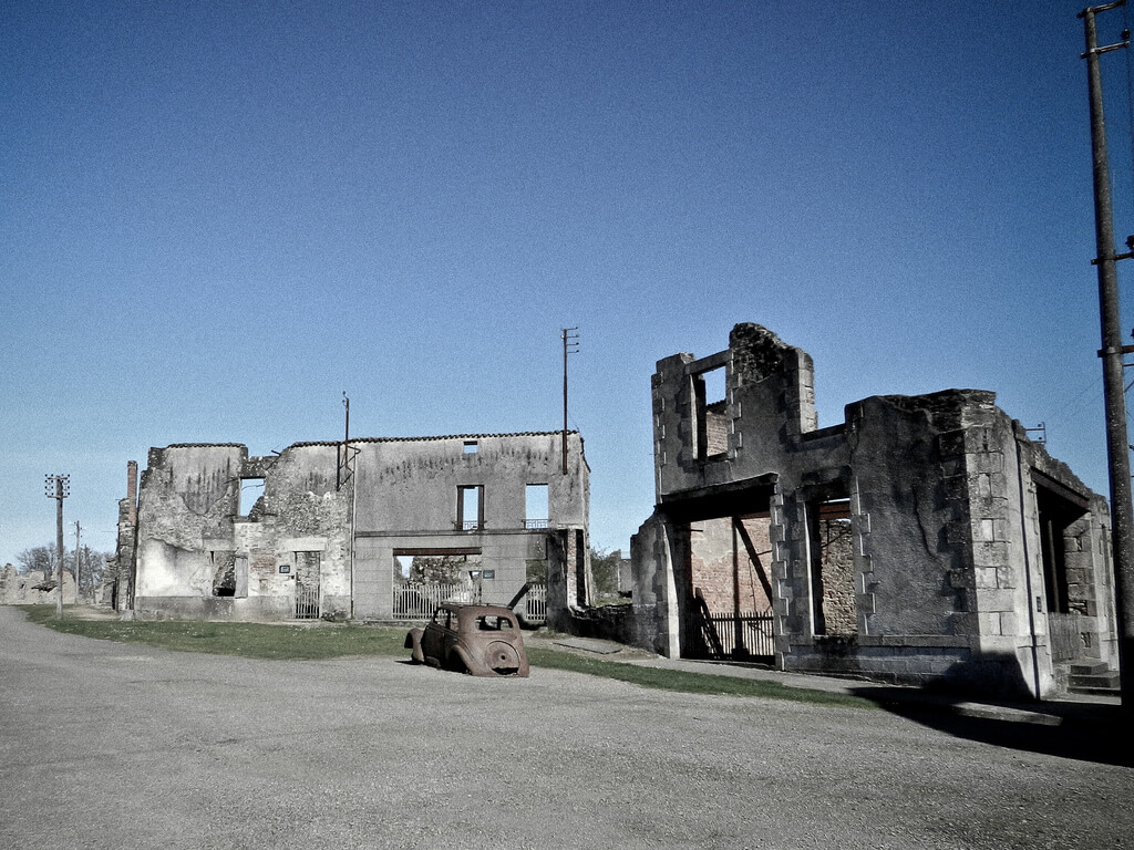 Matanza de Oradour-sur-Glane : Matanza de Oradour-sur-Glane :