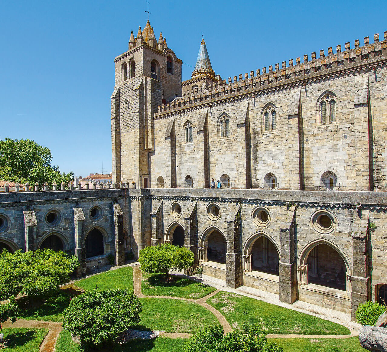 Evora : Évora