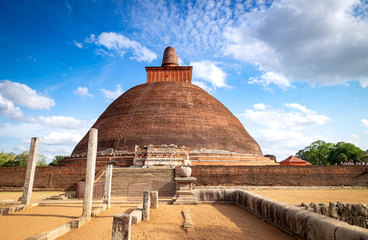 Anuradhapura : Anuradhapura Anuradhapura : Anuradhapura