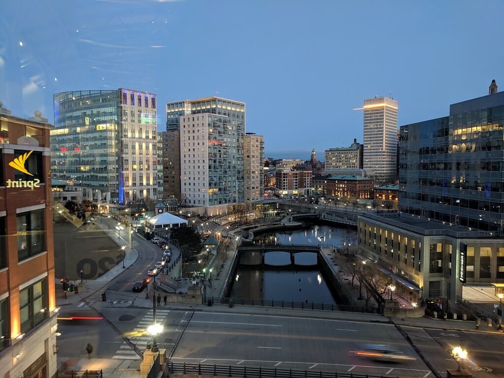 Rhode Island : Rhode Island :