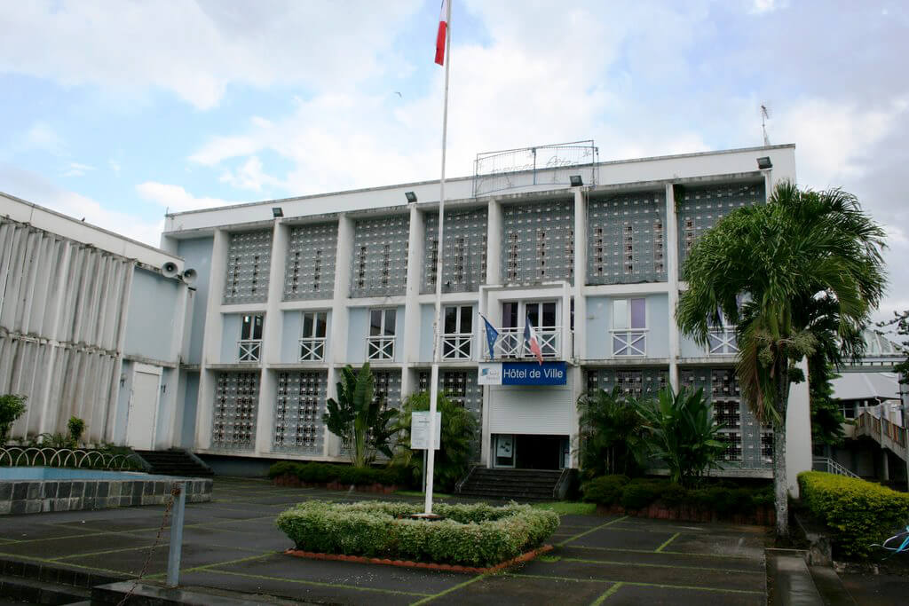 Saint-Benoit : Saint-Benoit :