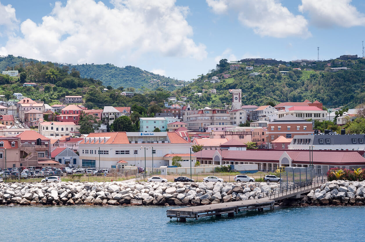 Saint George's : Saint George's :